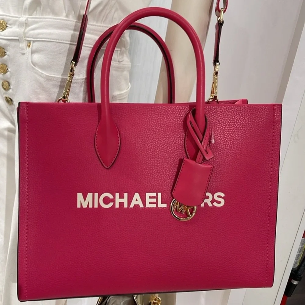 Michael Kors Mirella Md East West Leather Tote Shopper Bag MK EW
Electric Pink - Picture 3 of 16